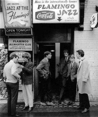 Flamingo - outside a.jpg. Click on the picture to enlarge